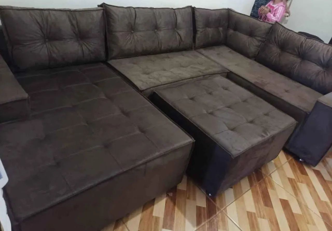Seu continho perfeito começa com este sofá !!