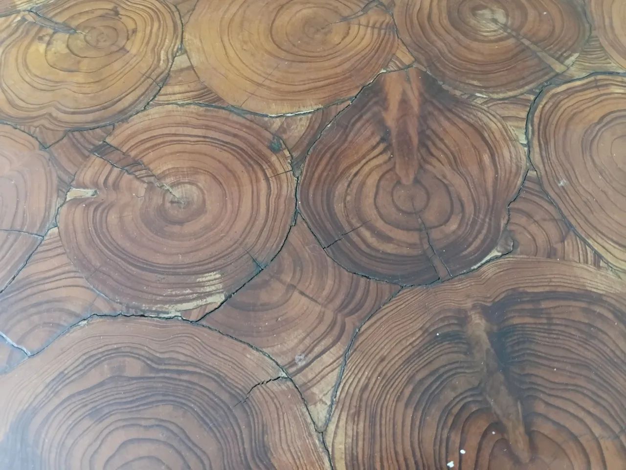 Mesa rústica , madeira , artesanal  - Foto 4