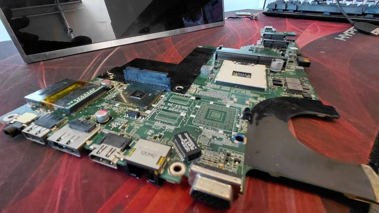 Placa mãe notebook lg C400 A410 DA0QL7MB6E1 - Foto 5