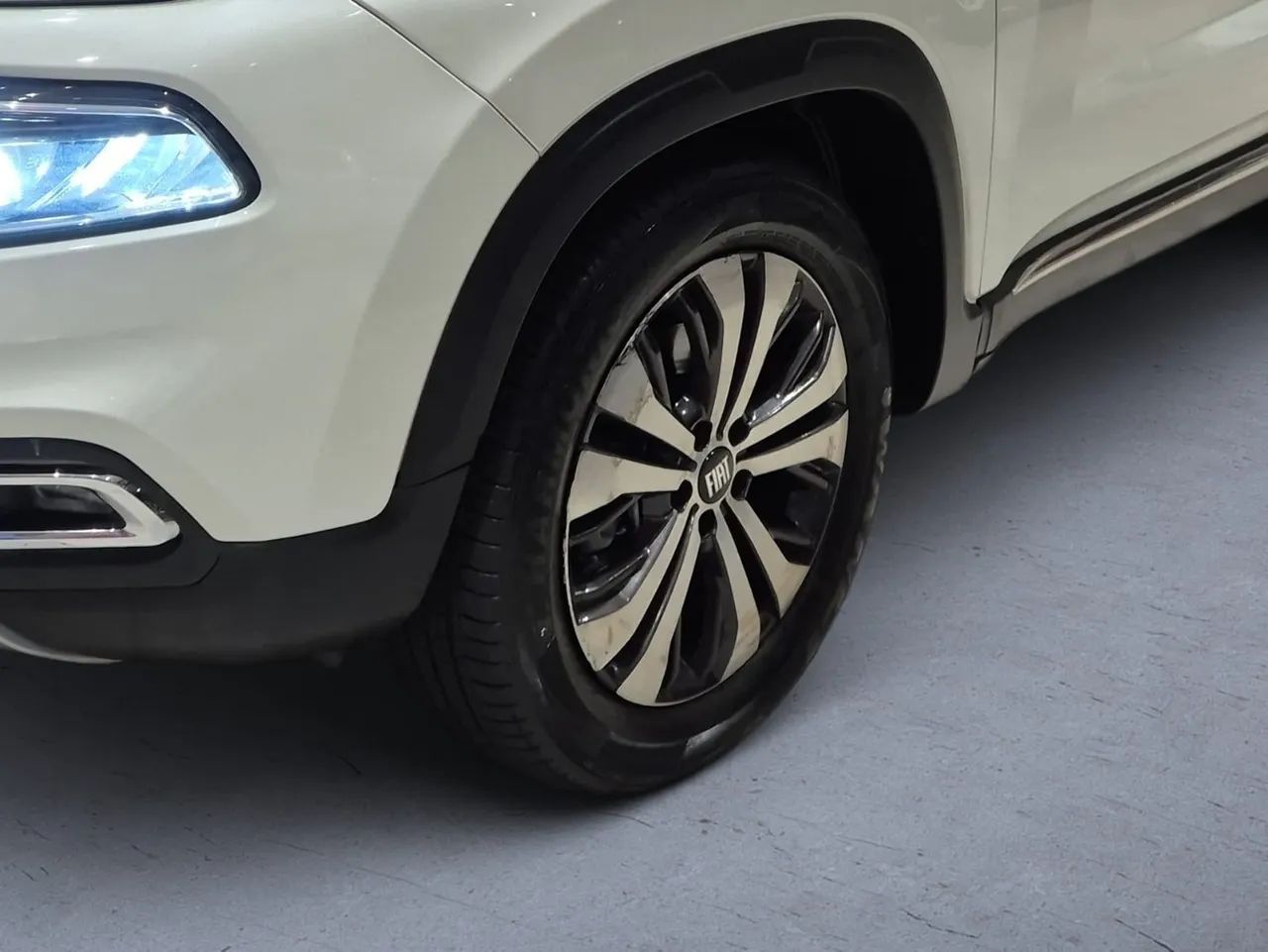 Fiat Toro Volcano 2.0 16V 4x4 TB Diesel Aut., foto 3 de 17