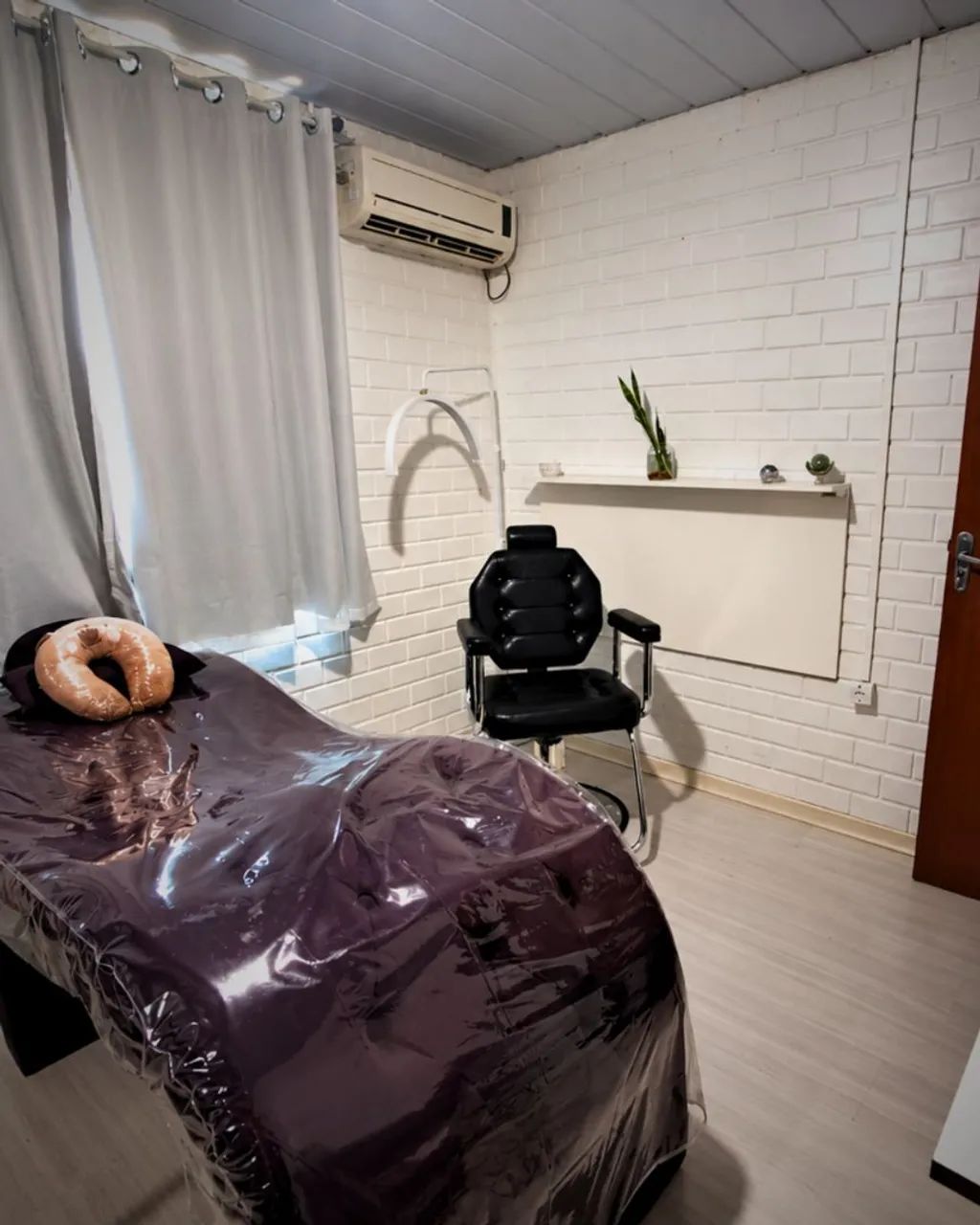 COWORKING PARA PROFISSIONAIS DA BELEZA  *CAMPECHE*<br> - Foto 3