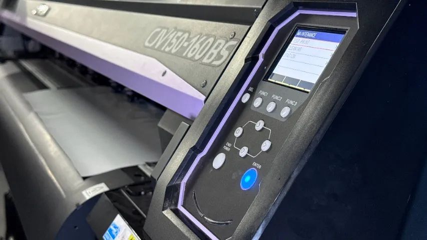 Impressora Mimaki CJV150-160 BS + 34 litros de tinta - Foto 3