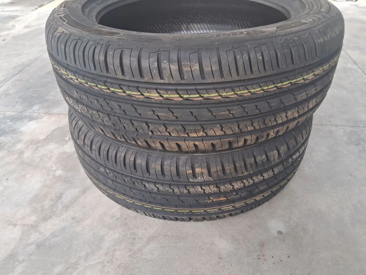 Pneu R16 - Foto 2