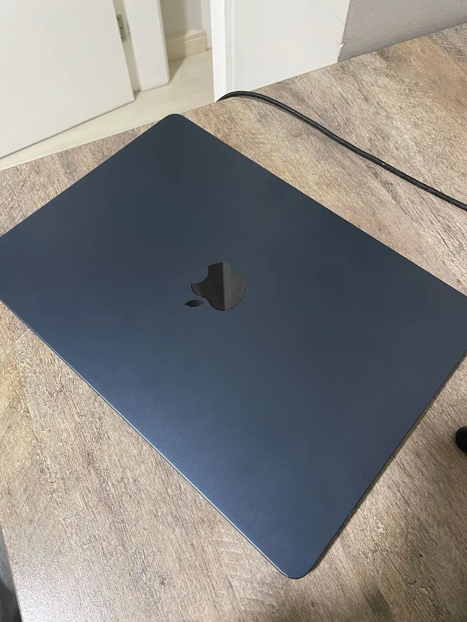 MacBook Air M2 8gb 13.6 - Foto 3