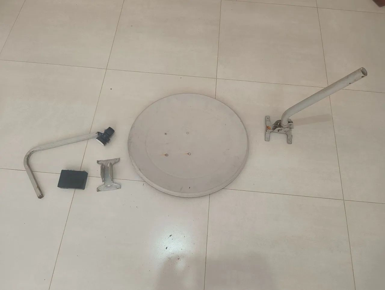 Antena digital + receptor,usado em excelentes condições 