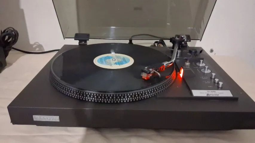 Toca disco Polivox TD 3000