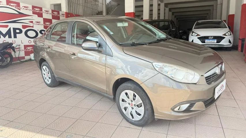 Fiat Grand Siena Grand Siena ATTRAC. 1.4 EVO F.Flex 8V 2013