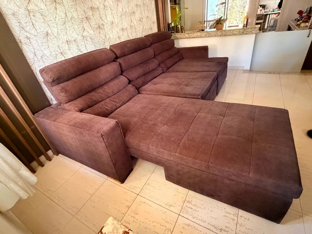 Sofá Volt com Chaise - Marrom - Foto 3