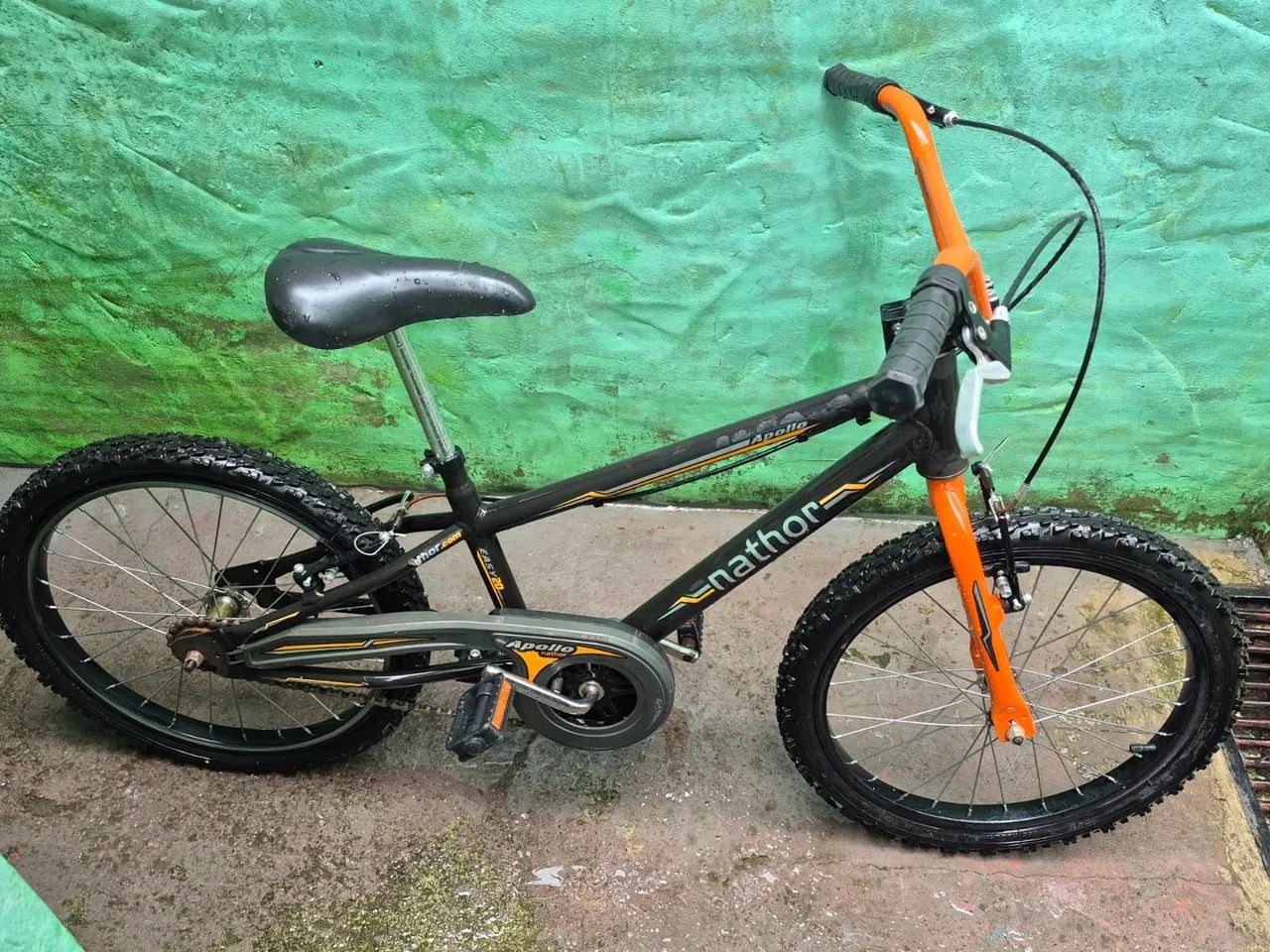 Bicicleta aro 20, reforçada, semi nova. - Foto 2