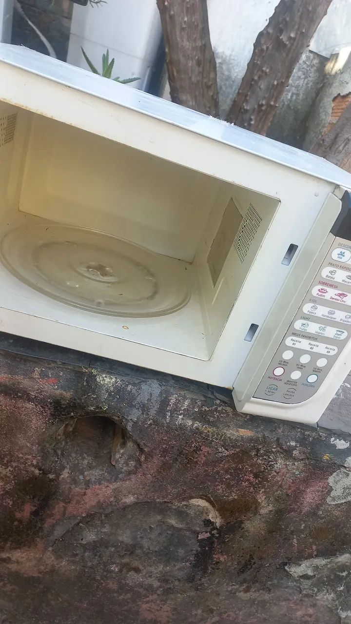 Micro-ondas Electrolux 23 l - Foto 2