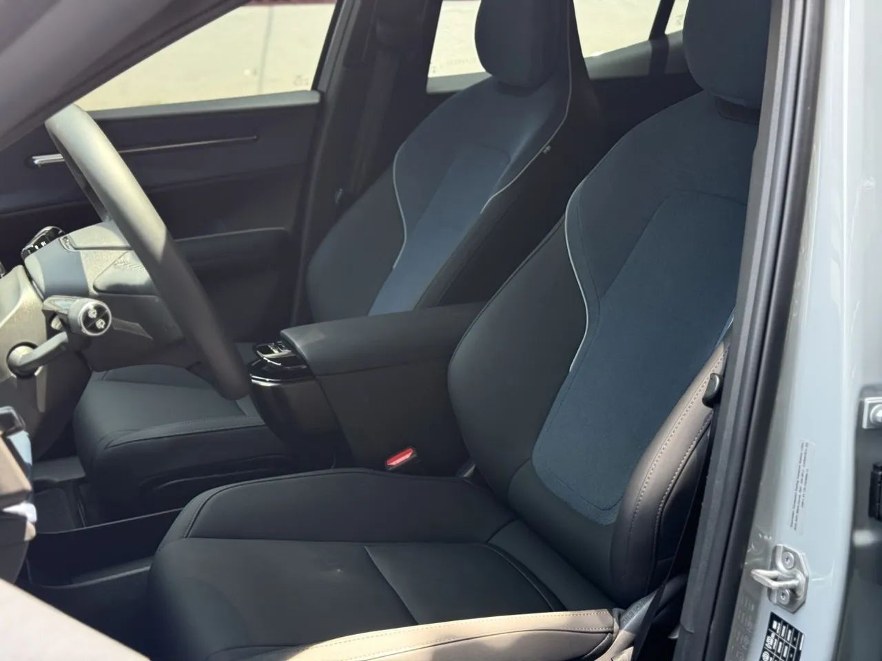 Volvo EX30 E60 Core (elétrico) 2024 - Foto 5