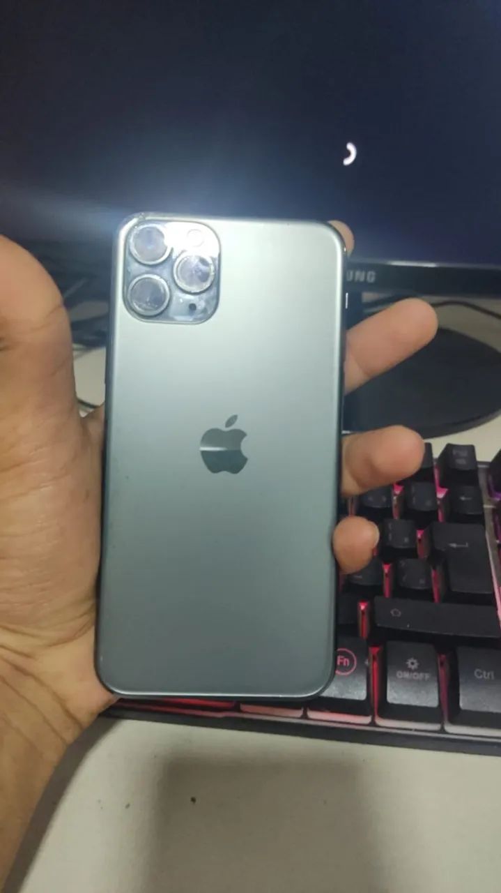 iPhone 11 Pro tudo ok.  - Foto 2