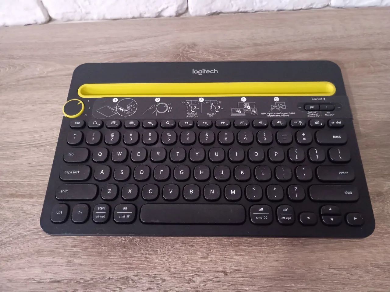 Teclado Logitech 