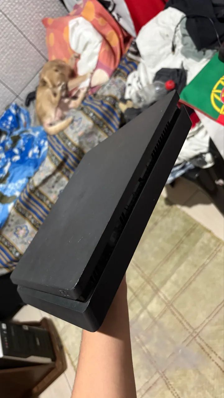 PS4 de 1TB, estou disposto a negociar 