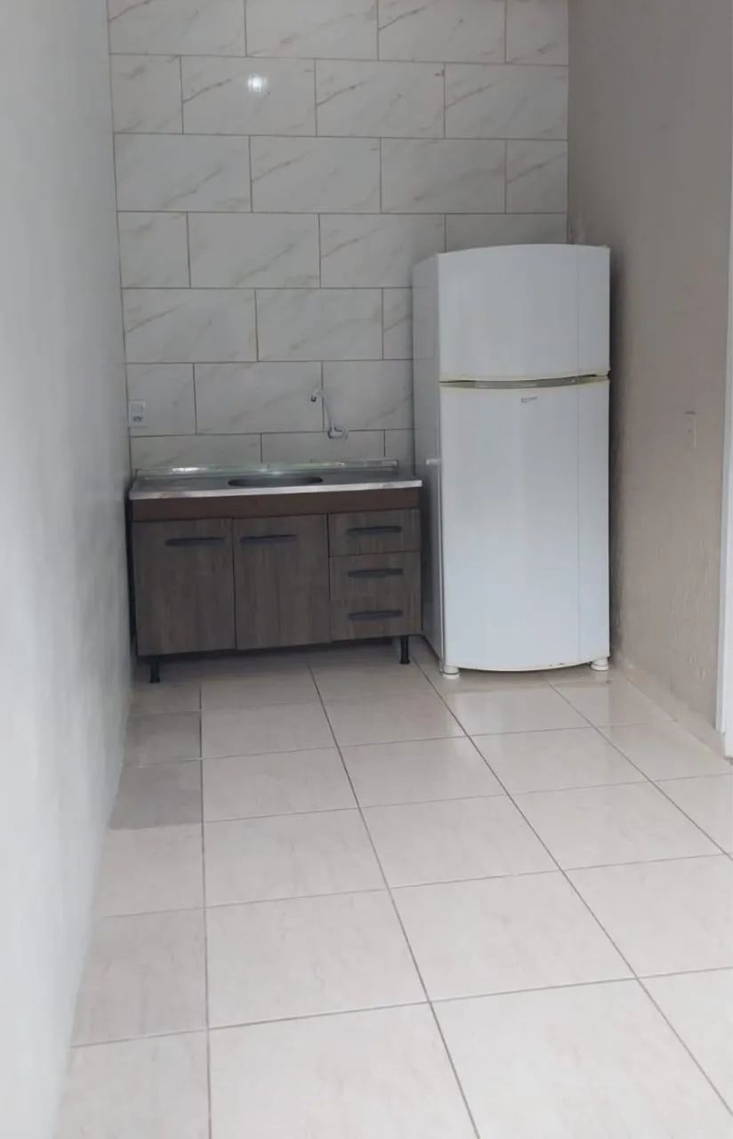 Alugo kitnet - bairro Potecas Santos Saraiva - Foto 2