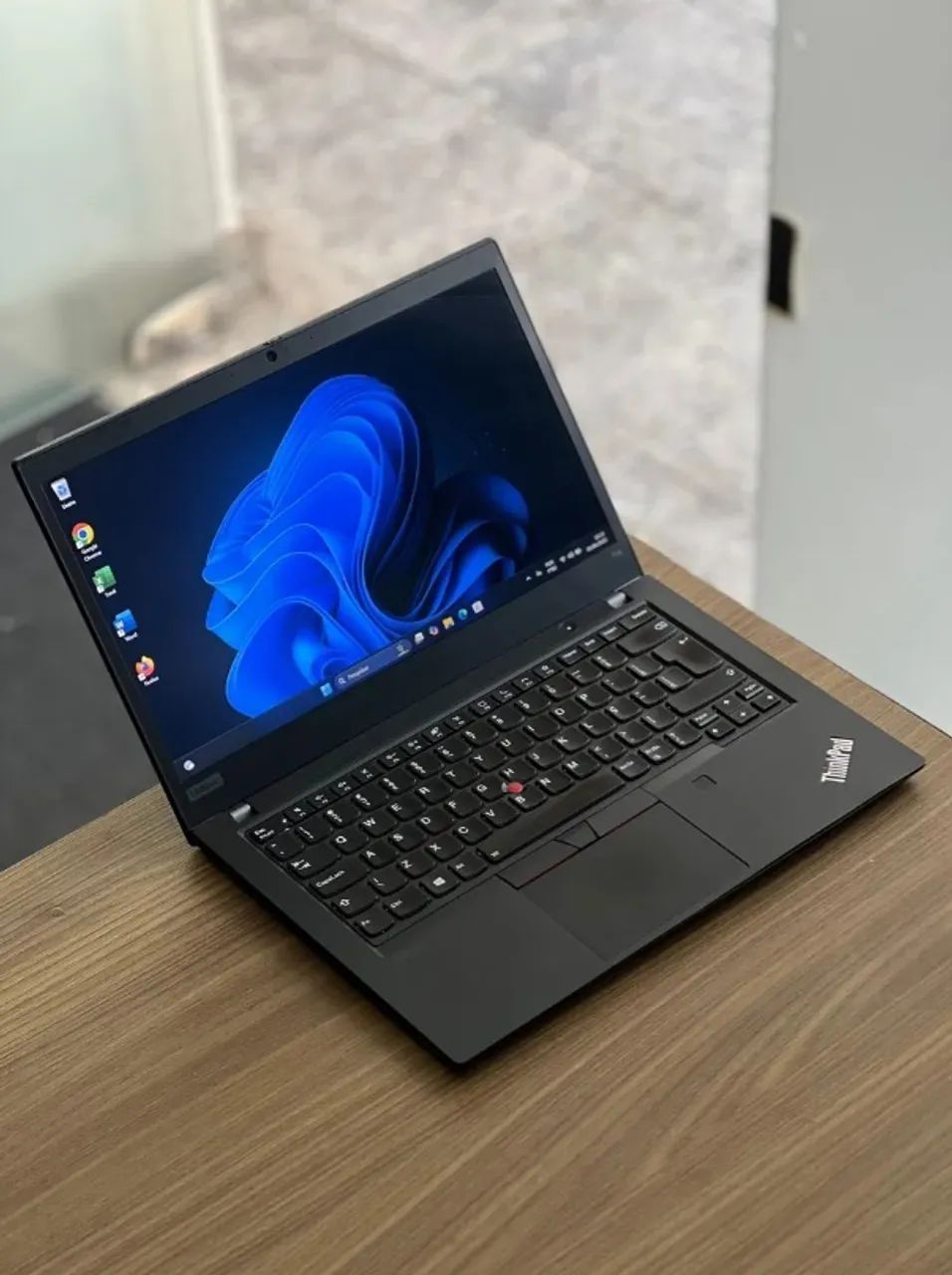 Notebook Thinkpad T14 i7 10a / 16GB / 256 ssd nvme / Garantia - Foto 2