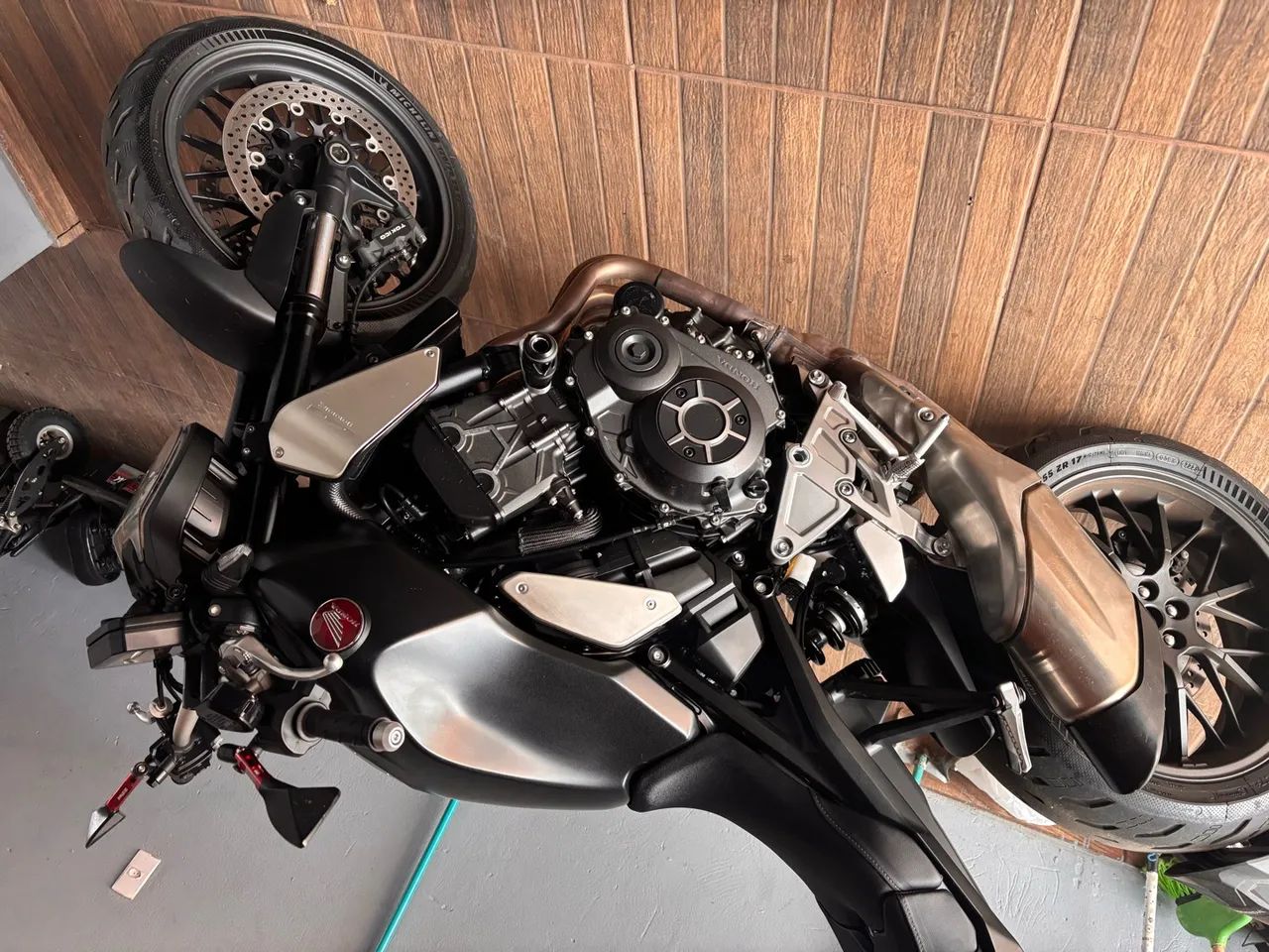 Cb1000r  2024 - Foto 5