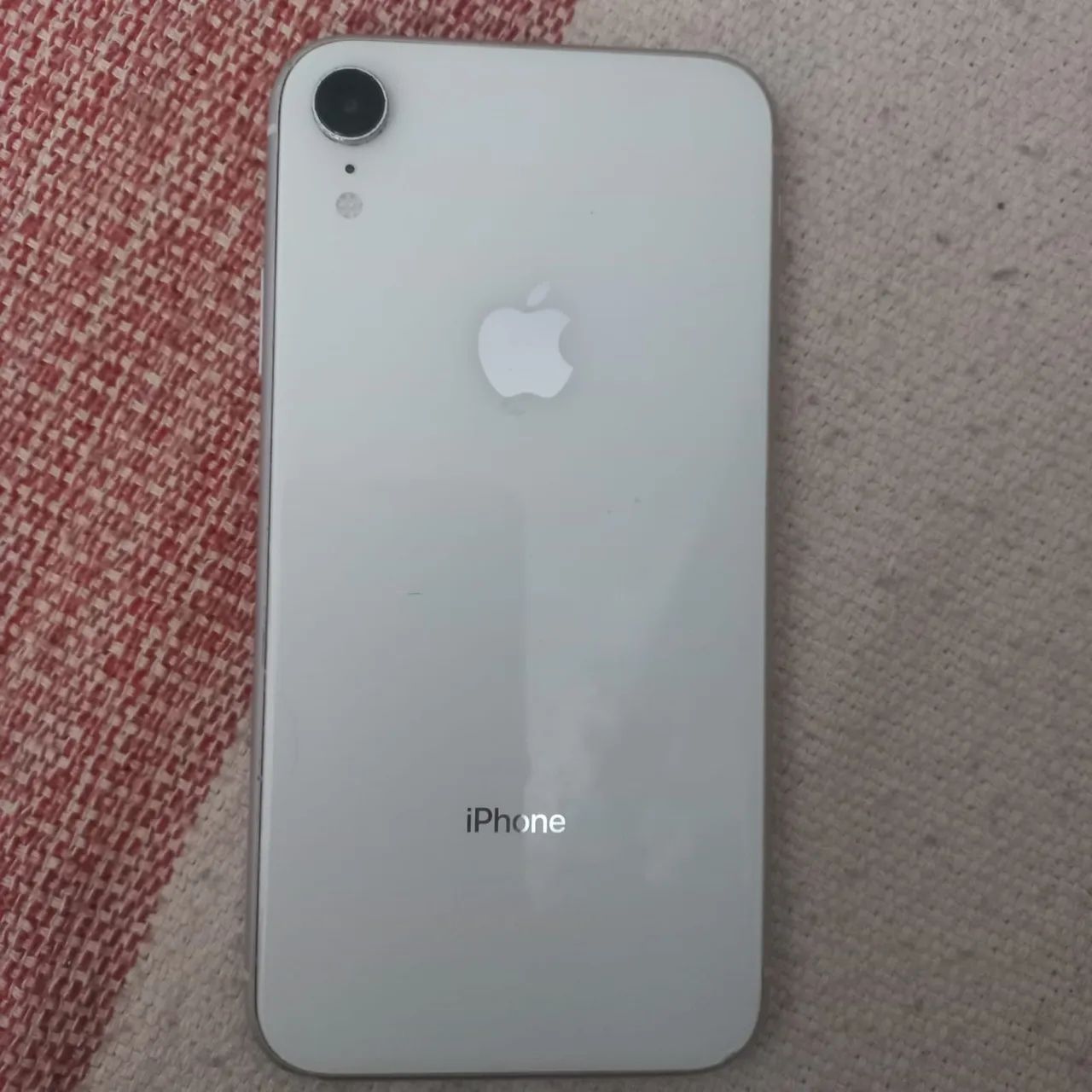 iPhone XR 