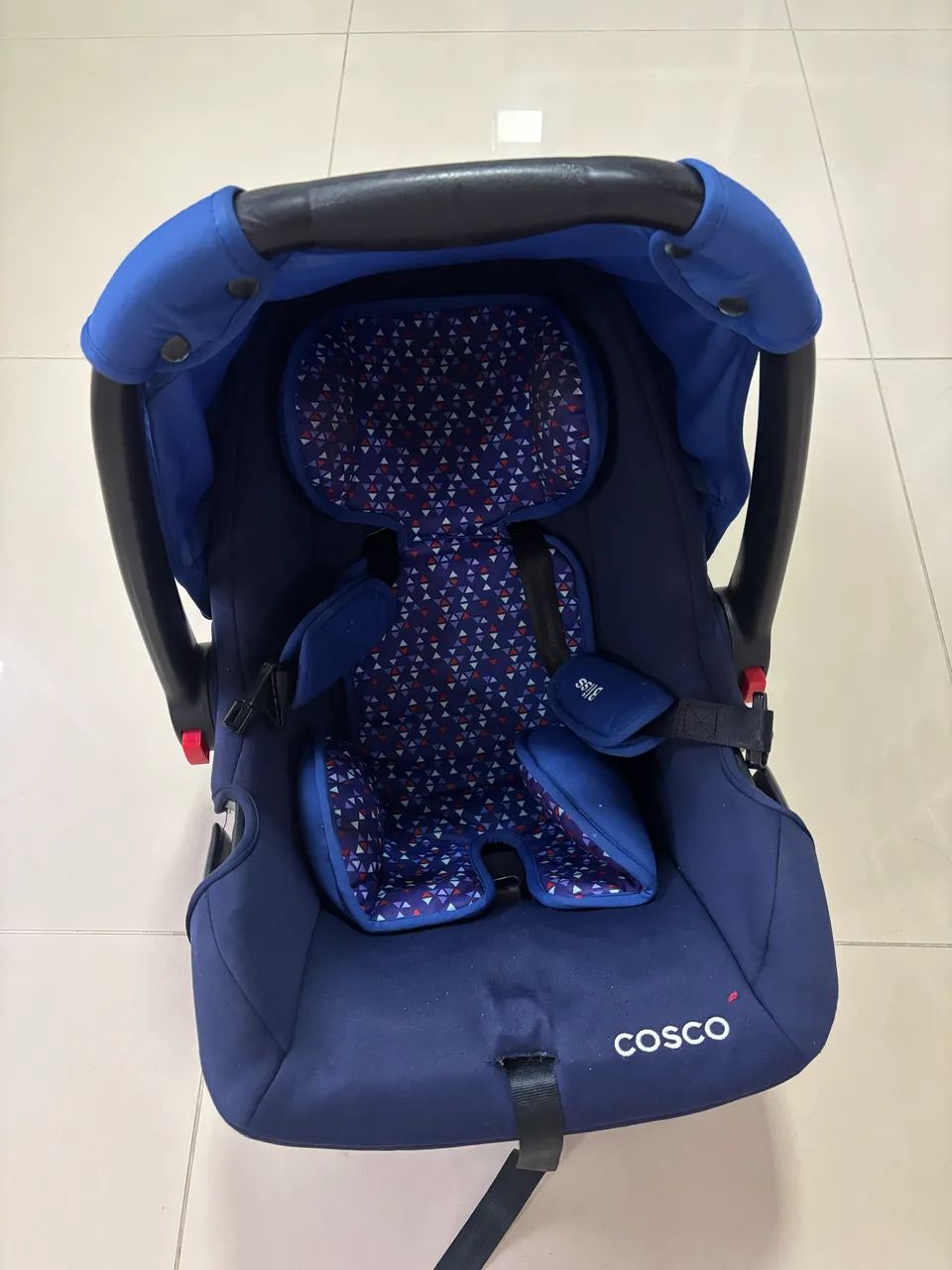 Bebê conforto  +carrinho / Não acopla um no outro !  - Foto 2
