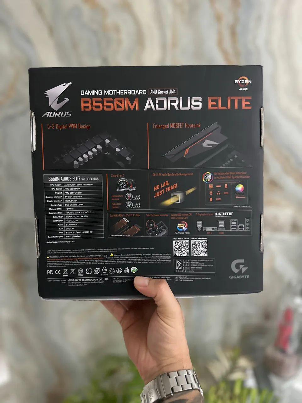 Placa mãe b550 Aorus Elite - Lacrada - Foto 4