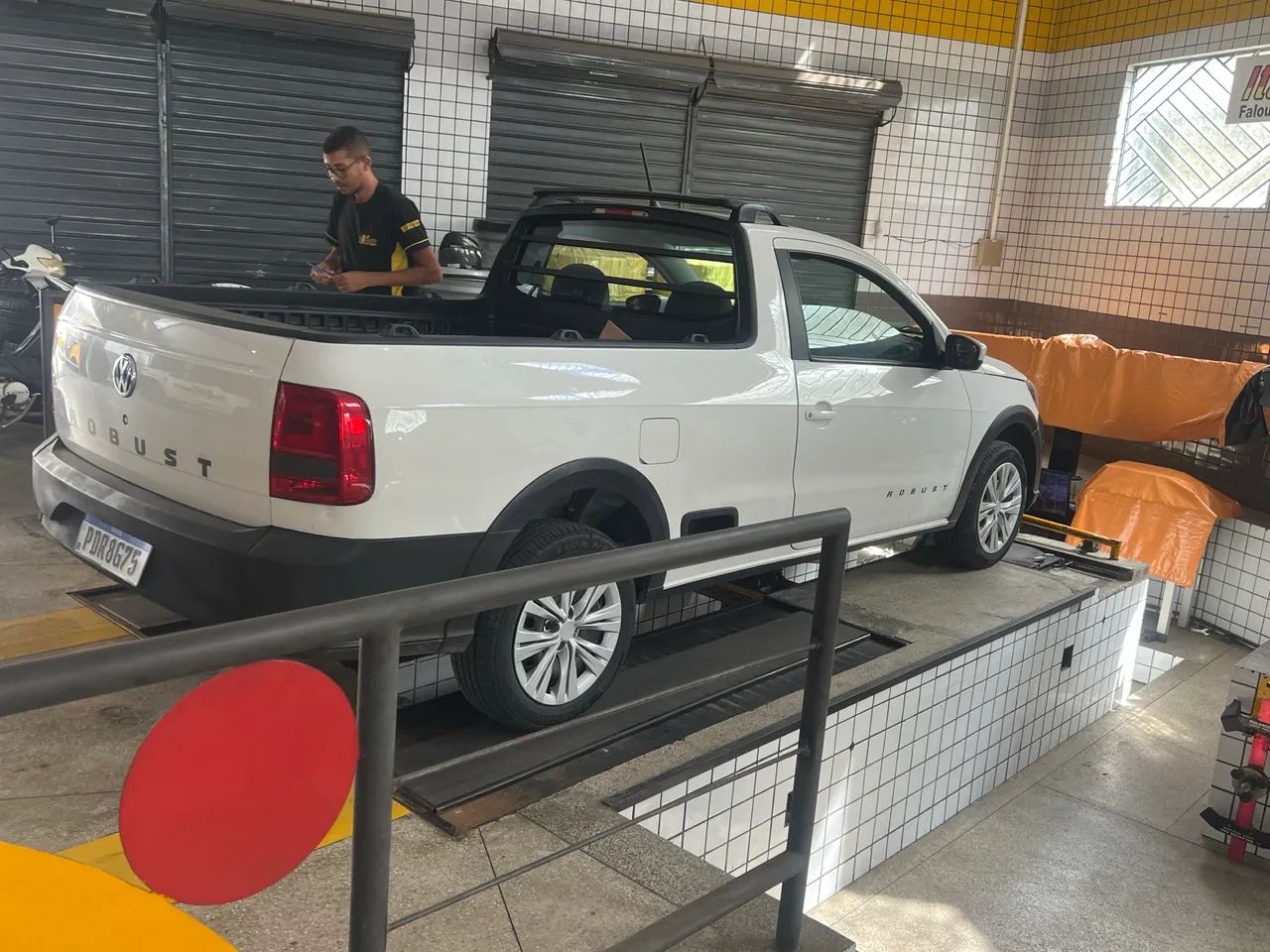 Volkswagen Saveiro Robust 1.6 Total Flex 8V 2019 - Foto 4