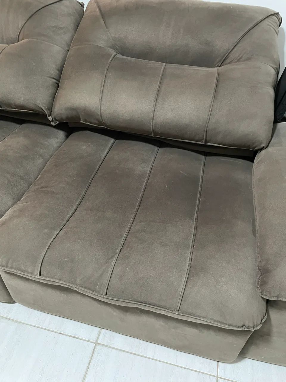 Sofá de luxo novinho muito bom preço  - Foto 5