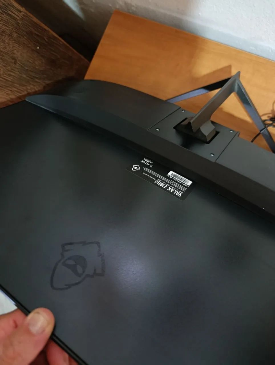 Monitor valak 180 hzz curvo  - Foto 2
