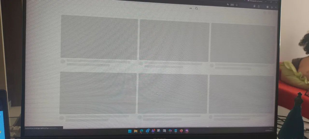 Monitor Acer 24" com defeito