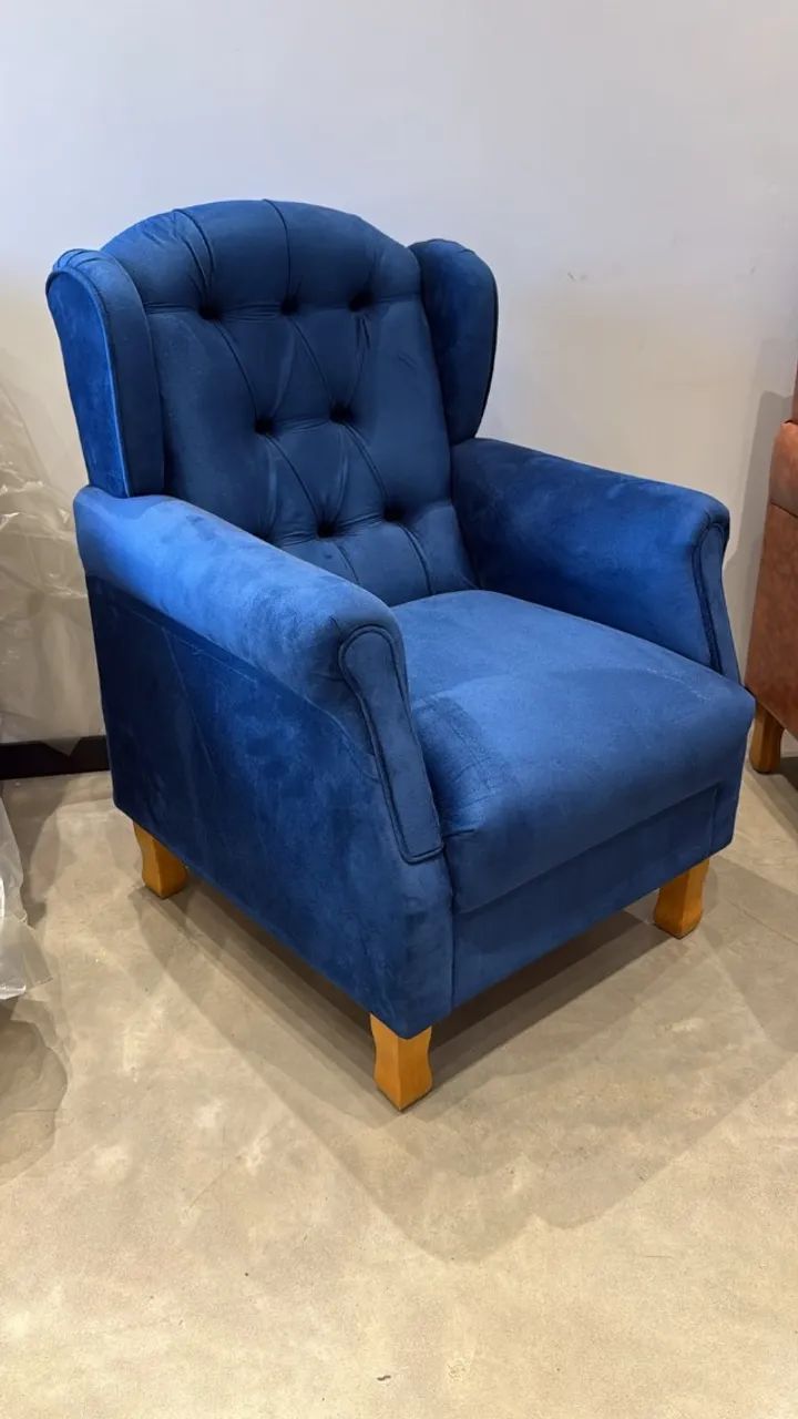 POLTRONA YARA SUEDE AZUL MARINHO (PEQUENAS AVARIAS) - Foto 2