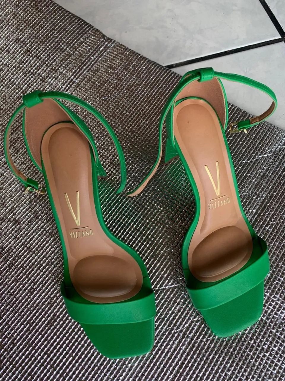 SANDÁLIA VERDE VIZZANO - Foto 3