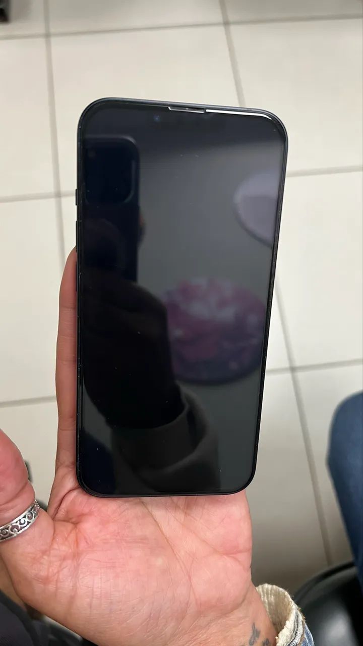 iPhone 13 em boas condições  - Foto 3
