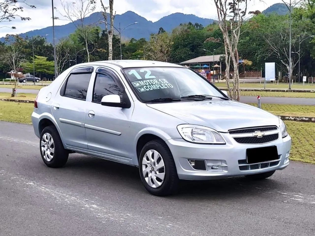 Chevrolet Prisma 2012