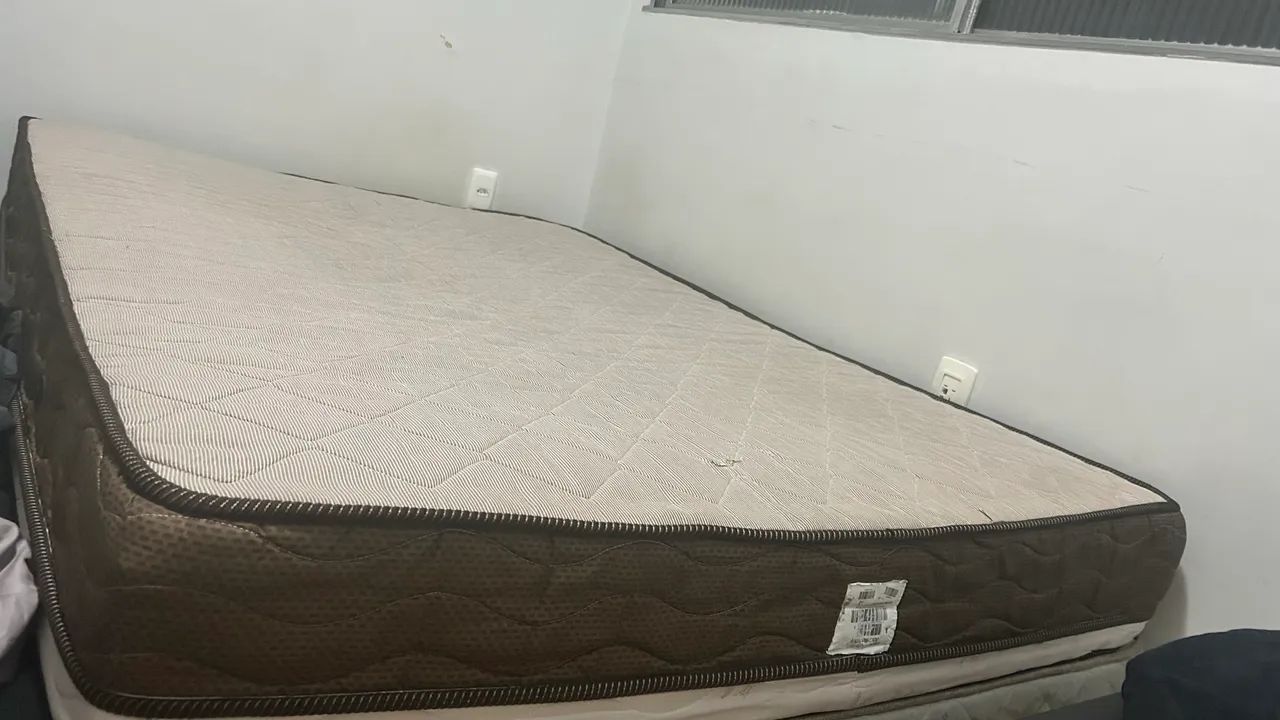 Vende-se colcha de casal - valor negociável  - Foto 4