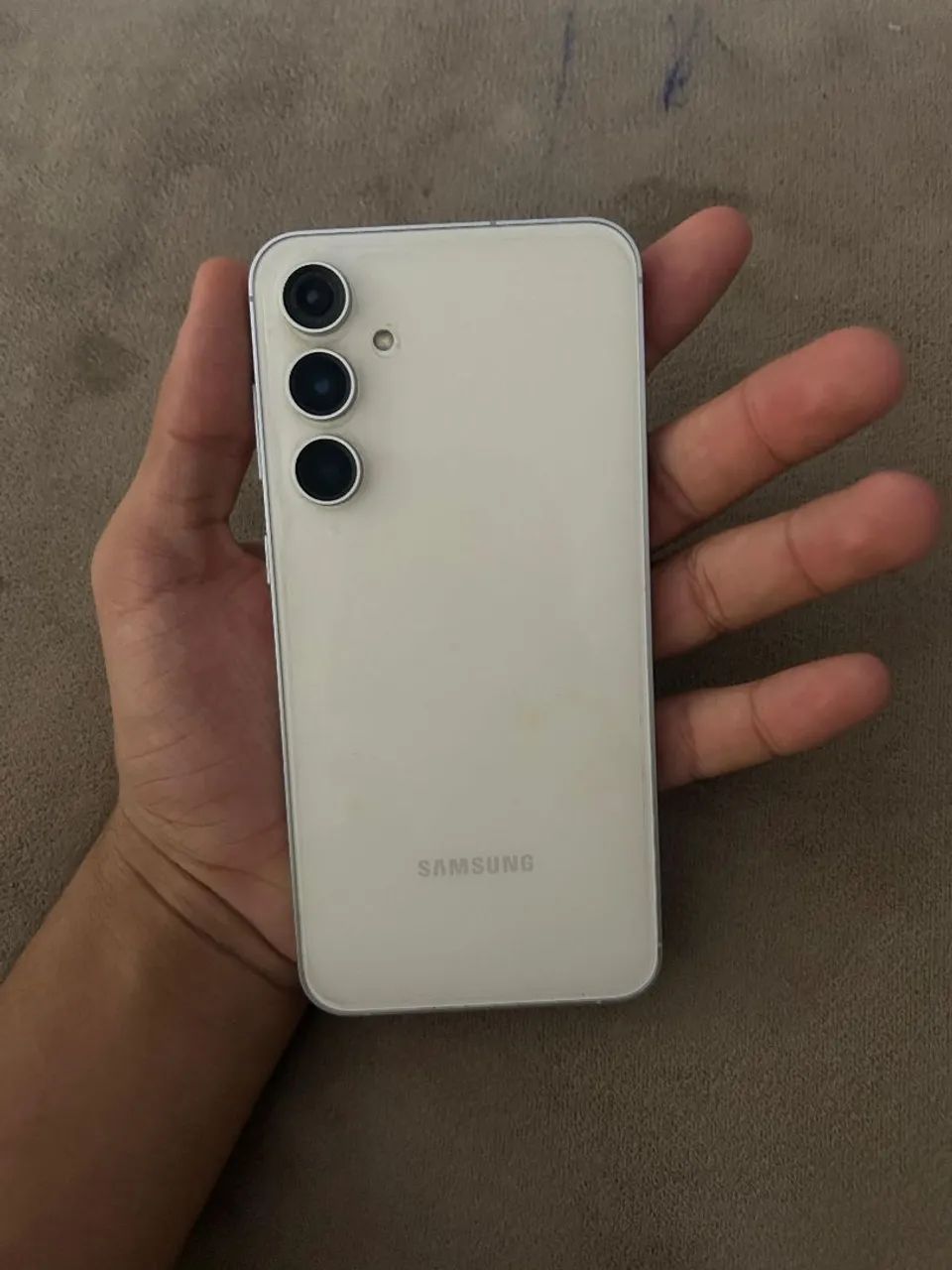 Samsung galaxy S23 fe