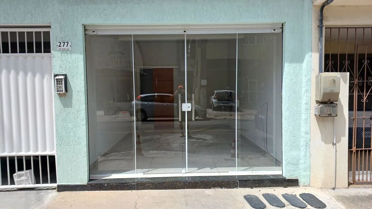 Alugo excelente loja 