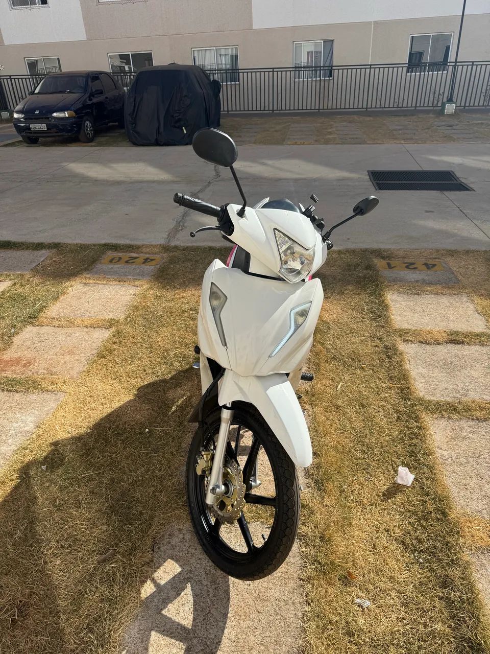 Moto Avelloz - Foto 5