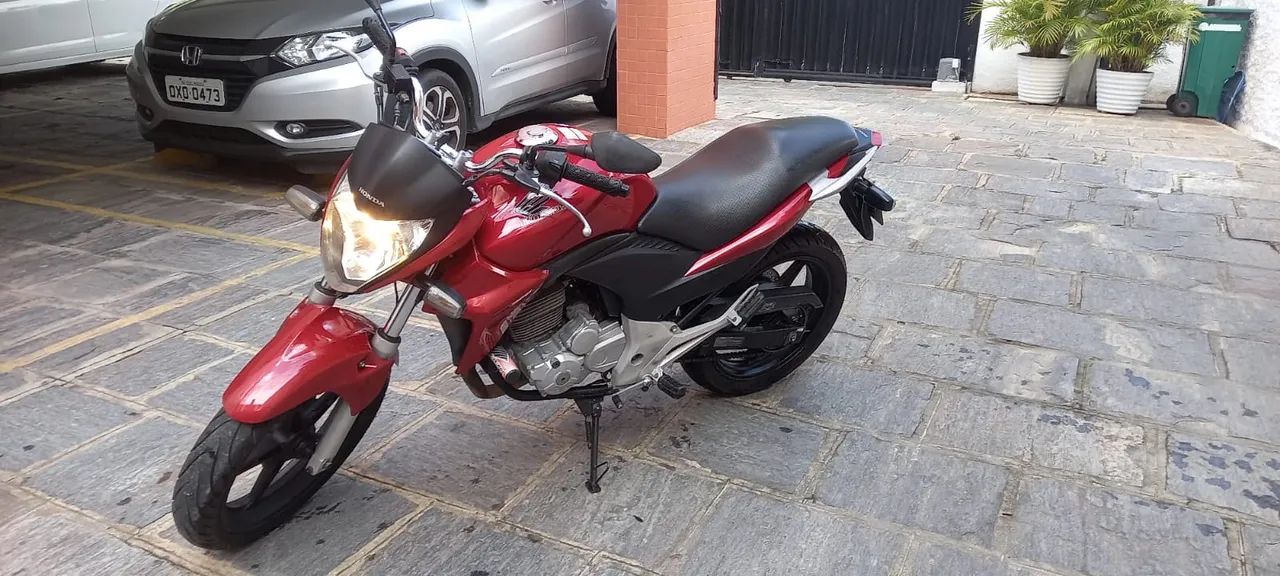 HONDA CB 300R FLEX 2013 - EXTREMAMENTE CONSERVADA - Foto 4
