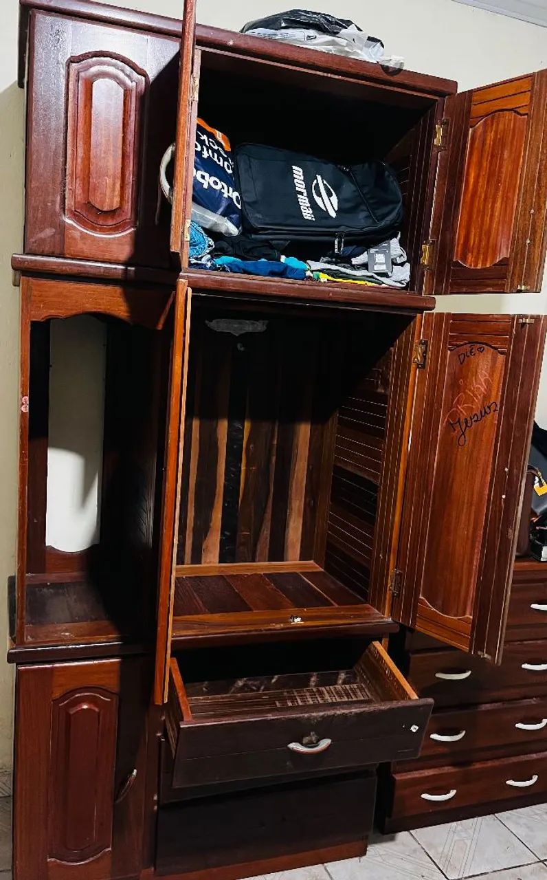 Guarda-Roupa de madeira Conservado - Foto 4