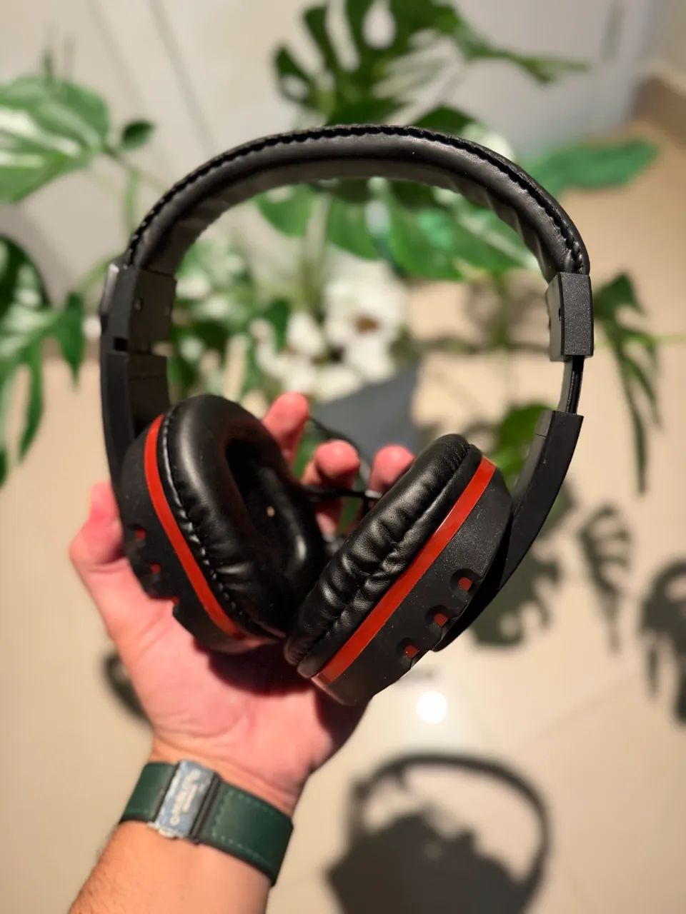 Headset gamer com microfone e rgb - Foto 3