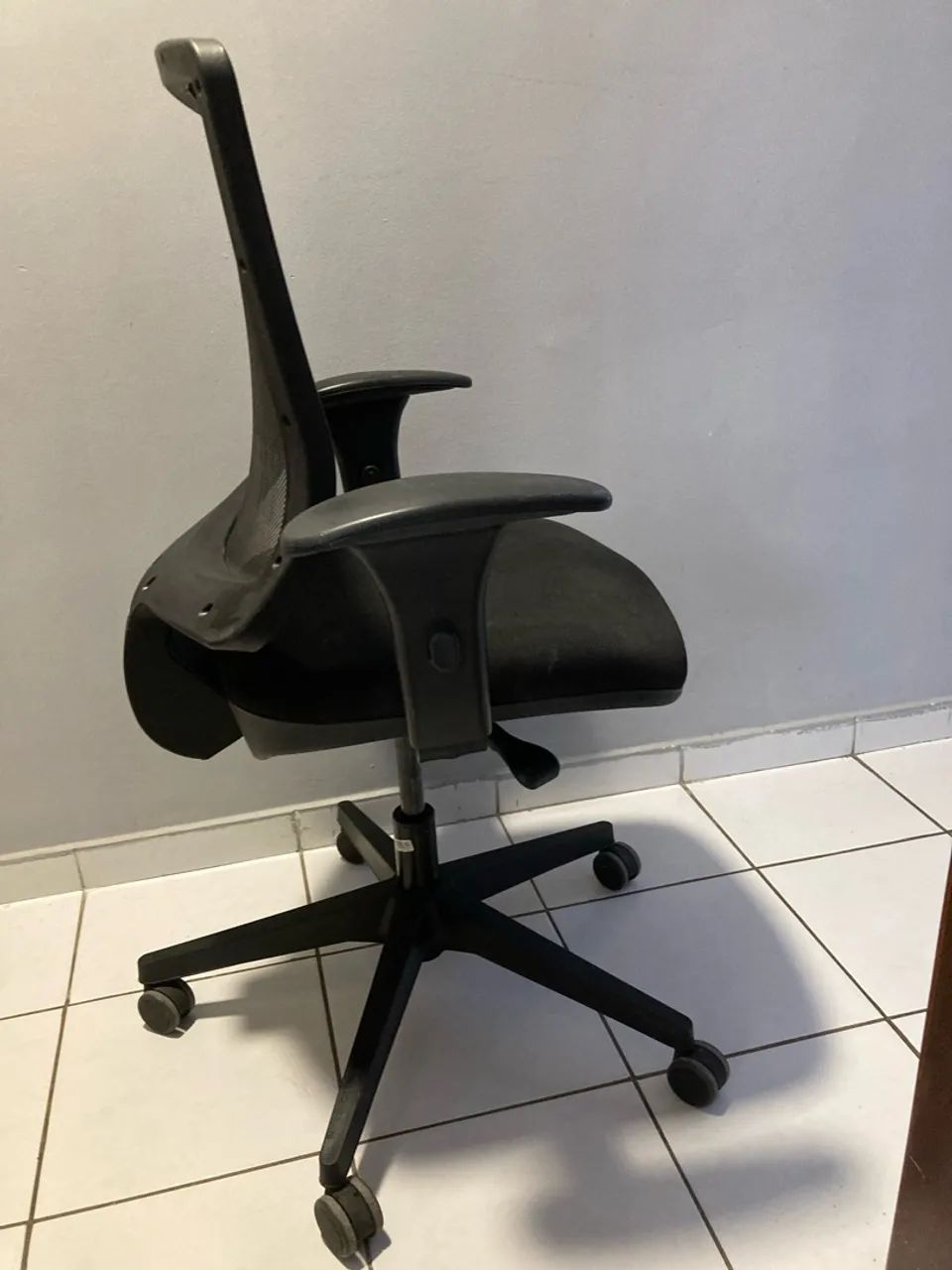 Cadeira com rodinhas flexform