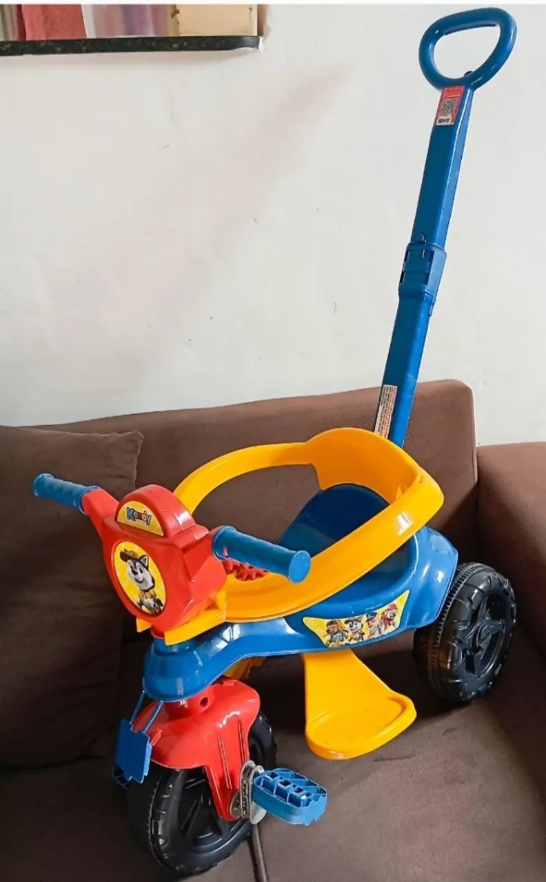 Triciclo infantil patrulha canina!