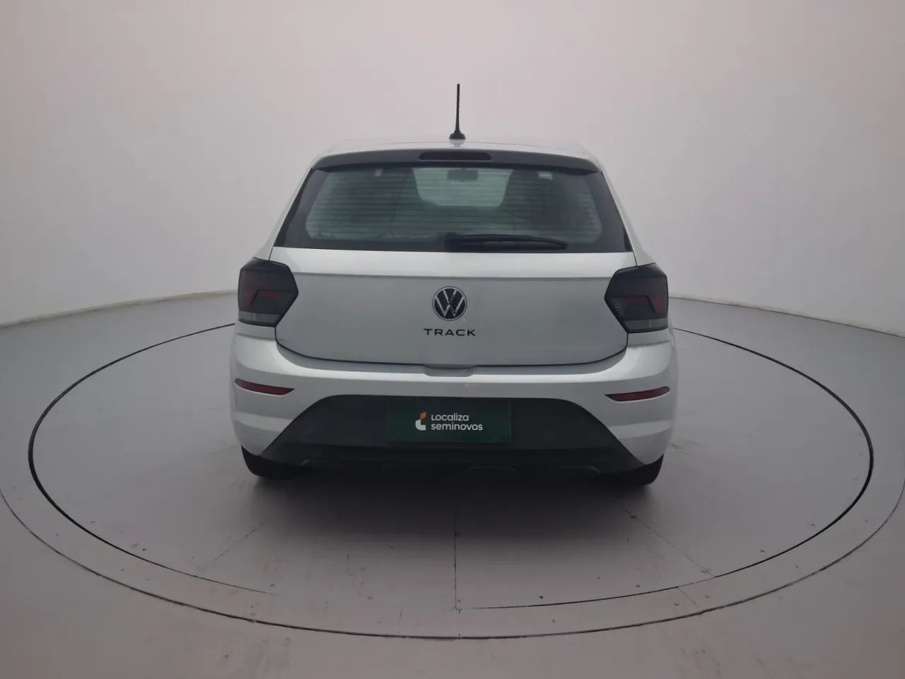 Volkswagen Polo Track 1.0 Flex 12V 5p, foto 4 de 18