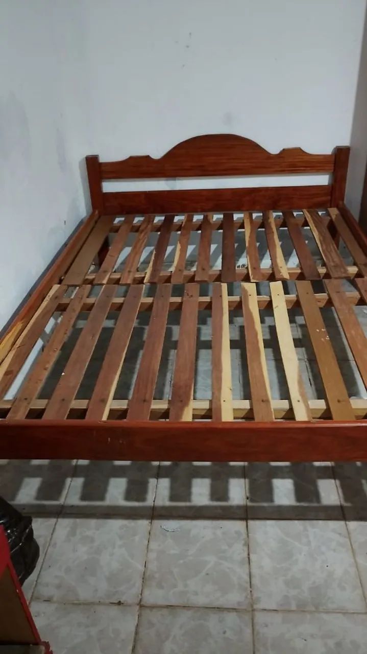 Cama de madeira bálsamo de casal com colchão de espuma  - Foto 2