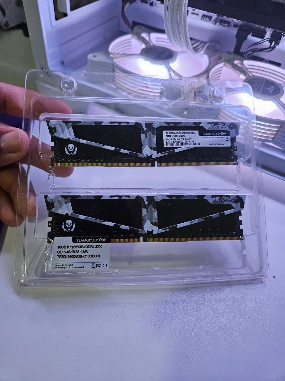 Memória ram DDR4 2X8GB 3000Mhz - Foto 2