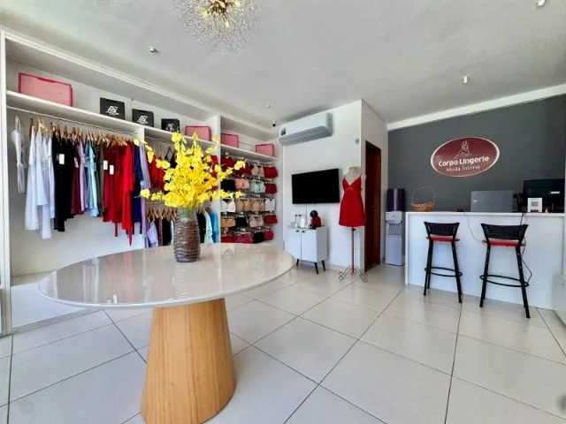 VENDE-SE LOJA NO FAROL! EXCELENTE LOCALIZAÇÃO.