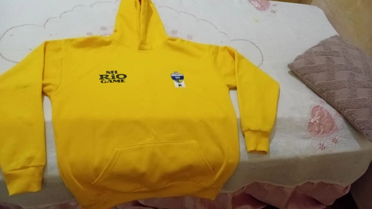 Vendo casaco e boné  da NFL. - Foto 3