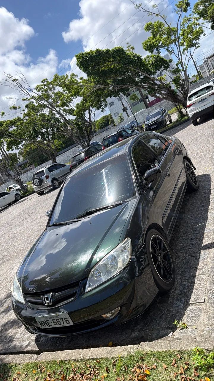 Honda Civic Sedan LX 1.7 16V 115cv Mec. 4P 2005