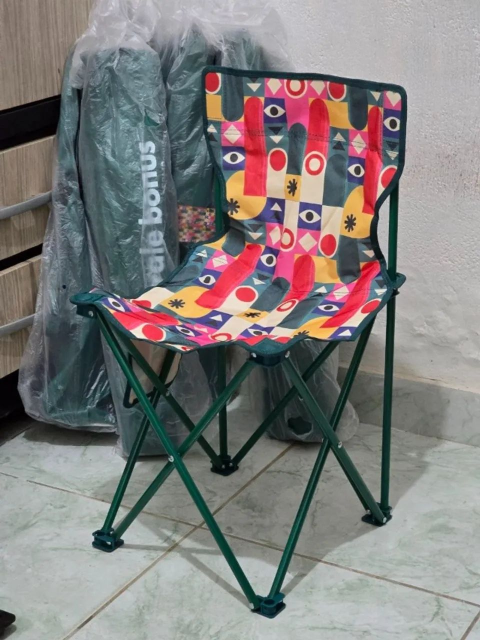 Cadeira de camping verde estampada - Foto 5