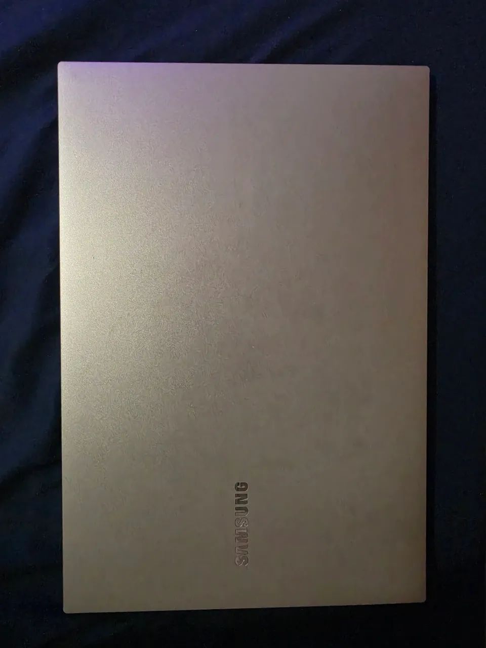 Samsung Book E30 i3 10TH GEN 4GB de RAM 256SSD - Foto 4