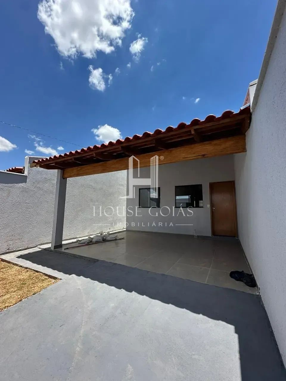 CASA NOVA COM 2 QUARTOS EM ABADIA DE GOIÁS